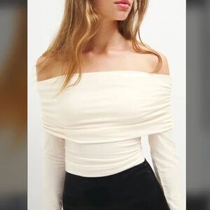 NWT Reformation Florentina off the shoulder long sleeve top